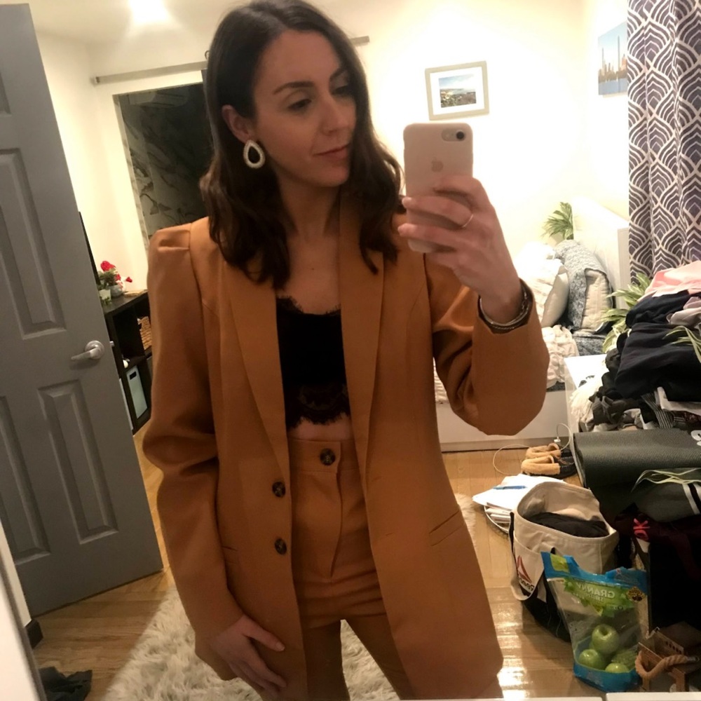 In The Style 2-Piece Suit Blazer & High Waist Pants Camel Color Size 6 XS - Picture 13 of 14